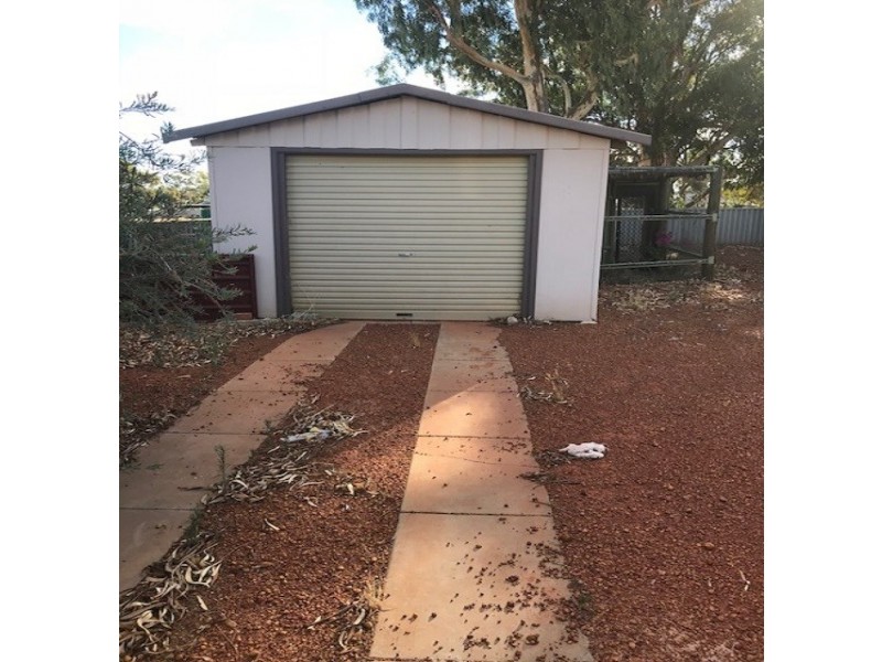 14 Charlton Street, Quairading WA 6383