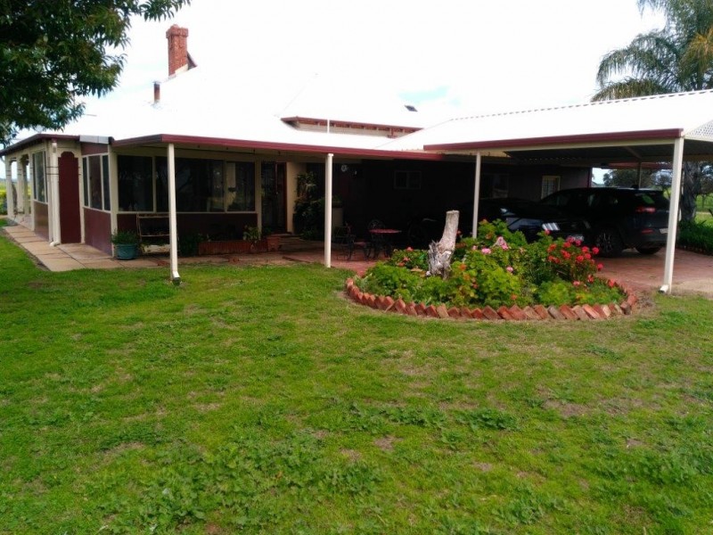 514 Locke Road, Dalwallinu WA 6609