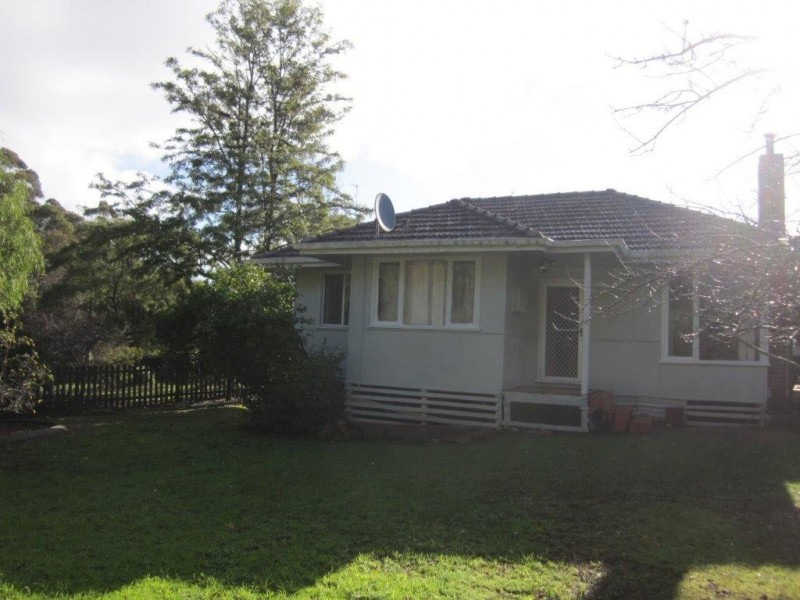 1 Robertson Street, Manjimup WA 6258