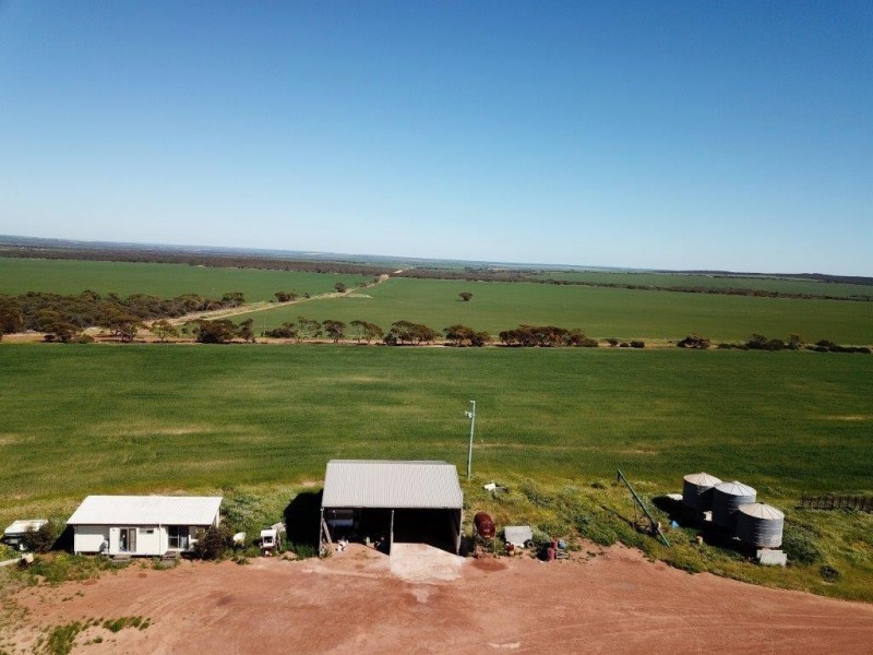 Lots 6090 and 6091 Tenindewa Road North, Tenindewa WA 6632