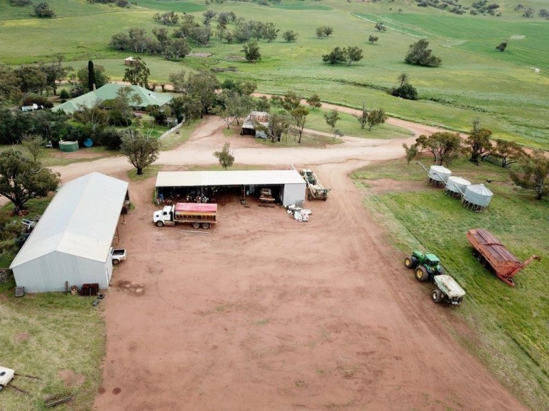 ‘Minninooka Farm’ 1586 Minnenooka Road, Minnenooka WA 6532