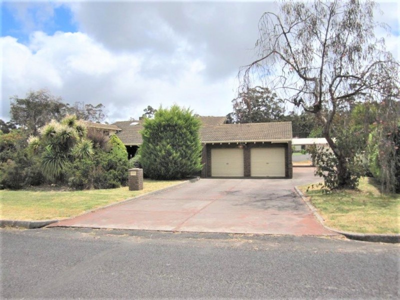 24 Rae Street, Manjimup WA 6258