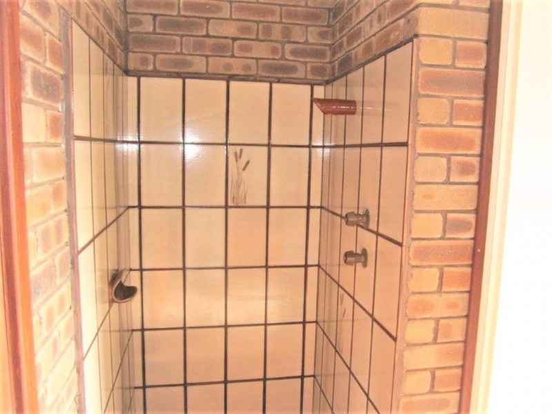 24 Rae Street, Manjimup WA 6258