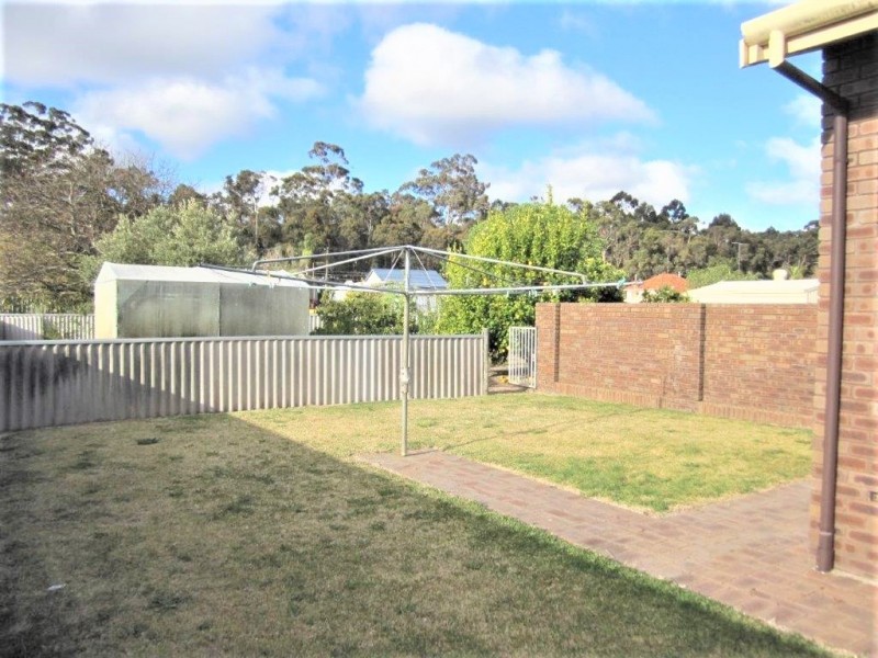 24 Rae Street, Manjimup WA 6258