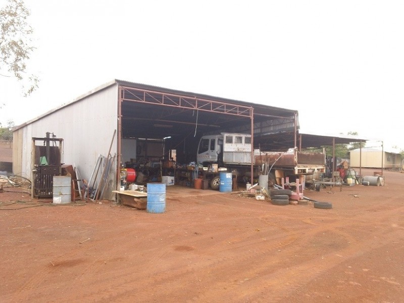 ‘Wydgee Station’ Great Northern Highway, Paynes Find WA 6612