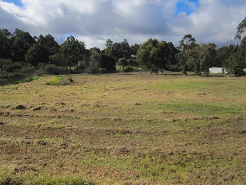 74 Blackbutt Drive, Manjimup WA 6258