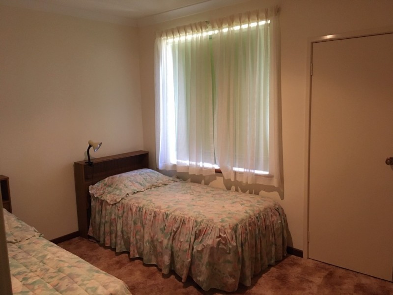 12 Powell Crescent, Quairading WA 6383