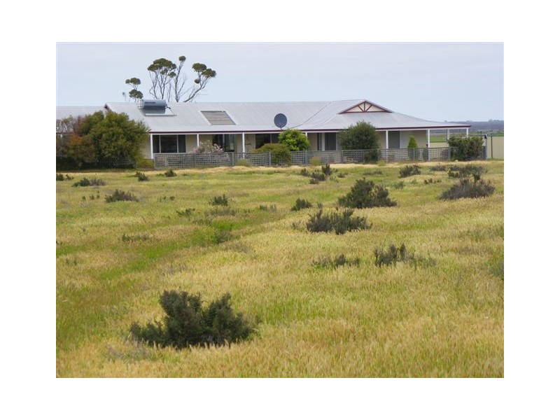 ‘Pingarnup Estate’ Martens Road, Pingrup WA 6343