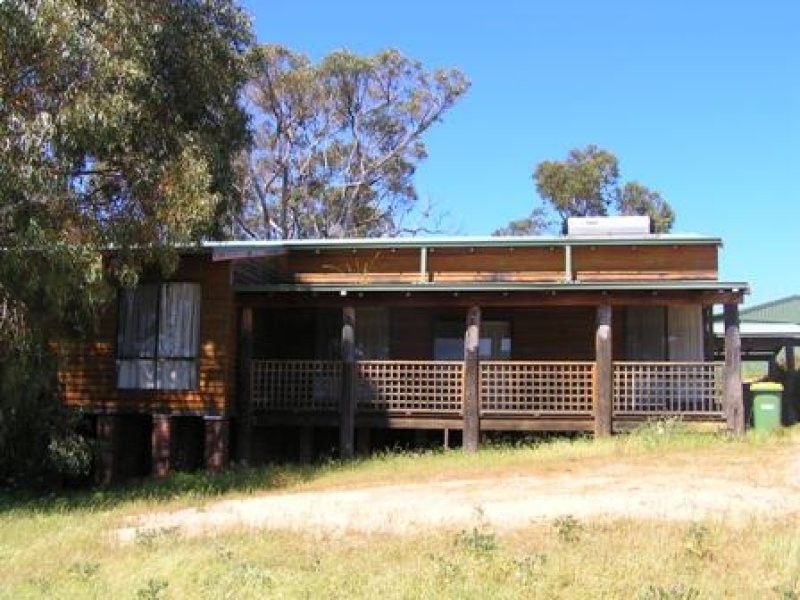 14 Orchard Place, Myalup WA 6220