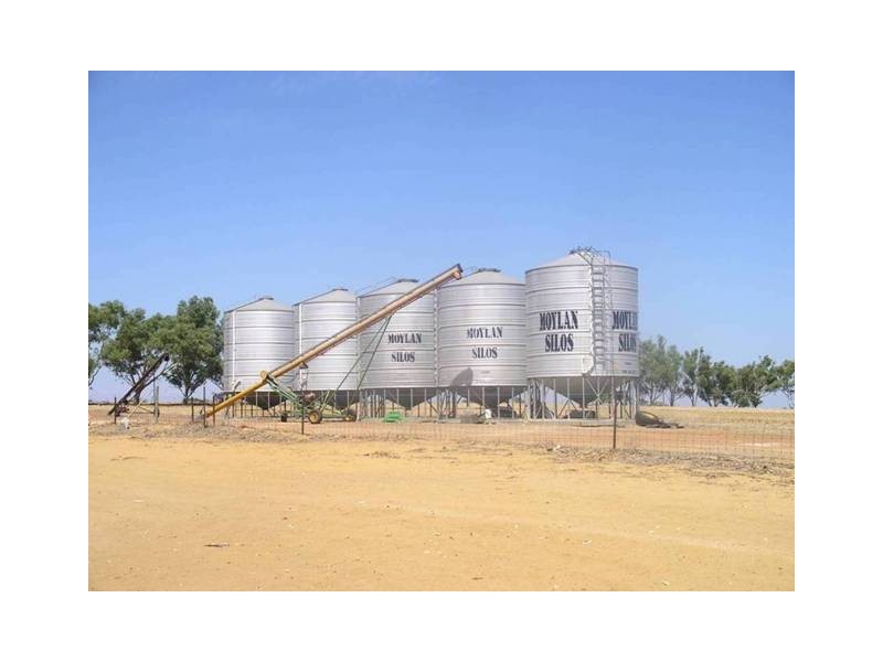 ‘Dromees’ Scott and Martin Roads, Watheroo WA 6513