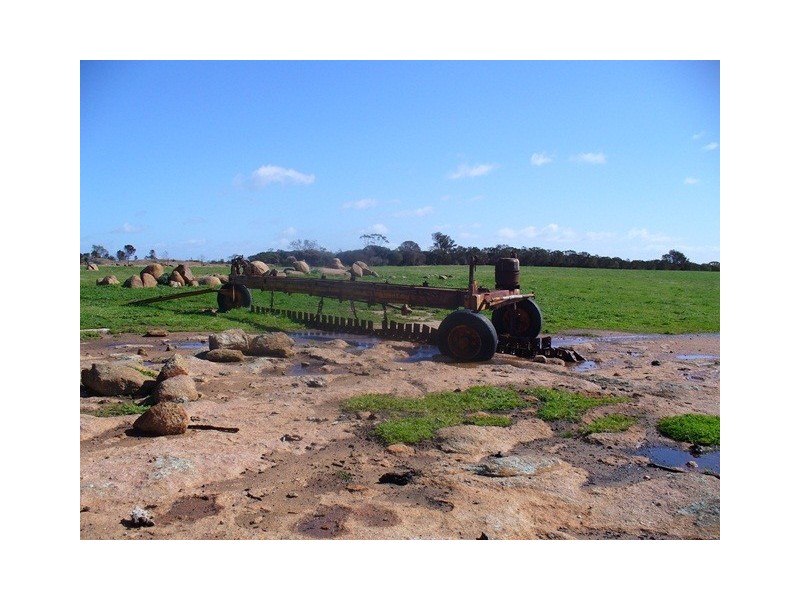 . Boodarockin Rd, Westonia WA 6423