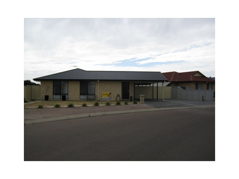 6 Barker Street, Castletown WA 6450