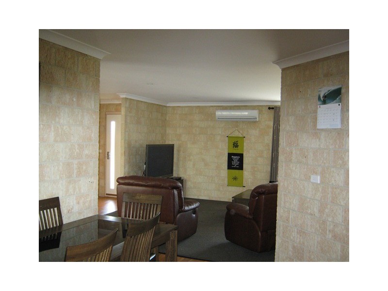 6 Barker Street, Castletown WA 6450