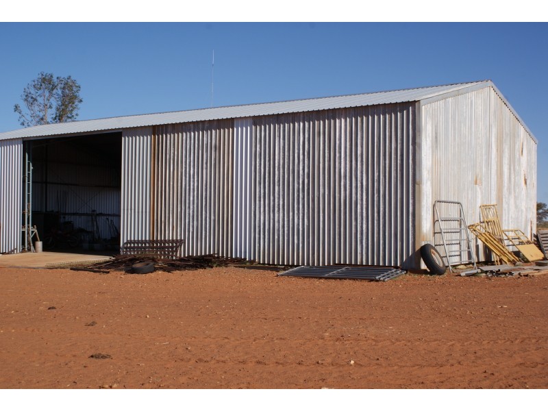 . Yinnetharra and Mt Phillip, Carnarvon WA 6701