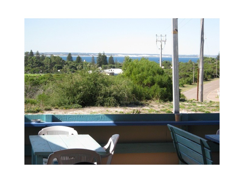 1 Mills Road, West Beach WA 6450