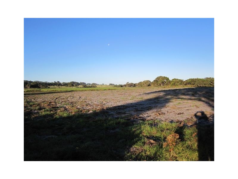 64 Shepherds Lagoon Road, Albany WA 6330