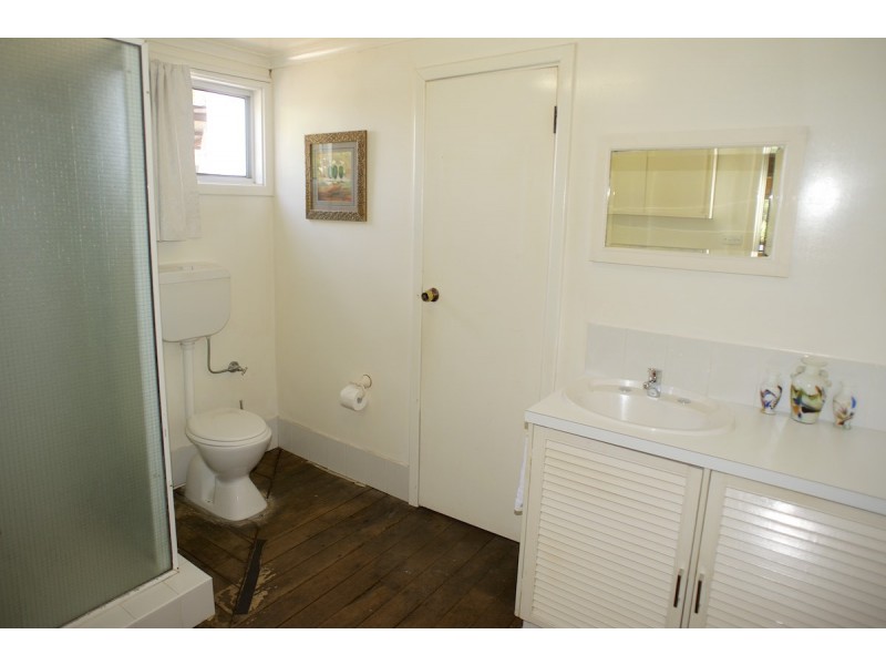 11 Moir Street, Borden WA 6338