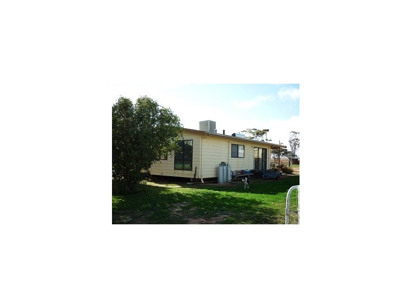 . Nolan Street, Hines Hill WA 6413