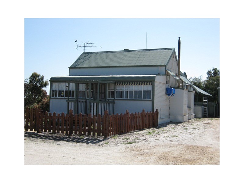 ‘Rowsley’ Lot 319 Dunns Road, Cape Le Grand WA 6450