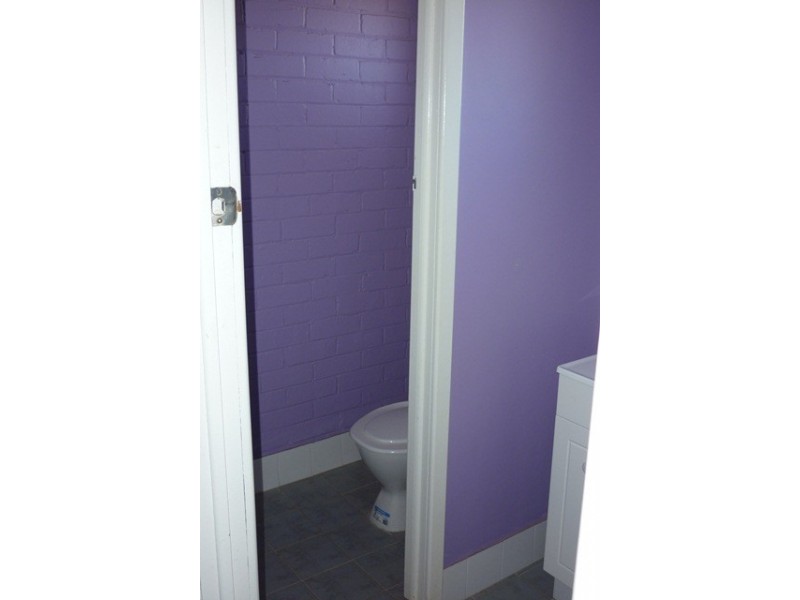 36 Bates Street, Merredin WA 6415