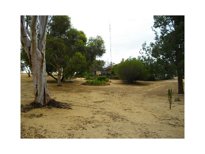 ‘Glenavon  Farm’, Brookton WA 6306