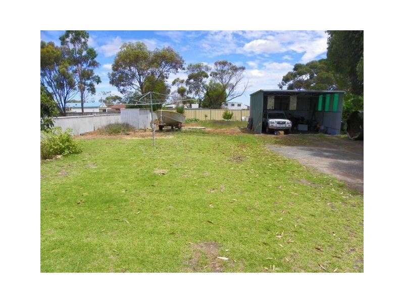 15 Coralsea Road, Jerramungup WA 6337