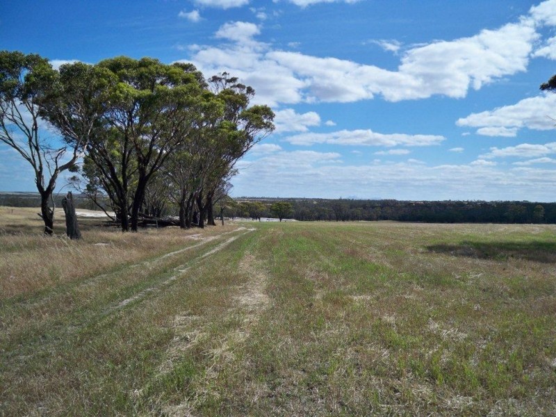 ‘Y Wurrie’ 1582 Stock Road, Jerramungup WA 6337