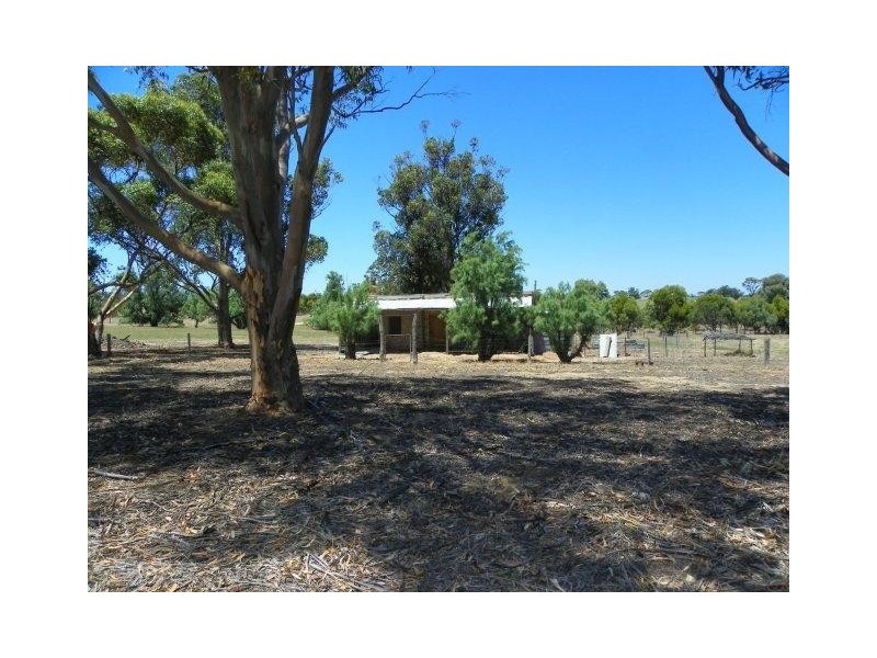 ‘Sherawanya’ 366 Jones Road, Jackitup WA 6335
