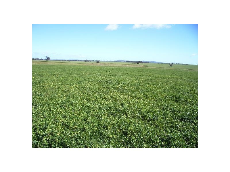 Part Greenhills South and Northbourne Roads, Beverley WA 6304