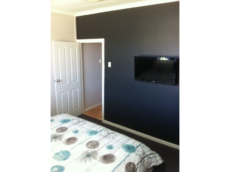 12 Muscat Street, Merredin WA 6415