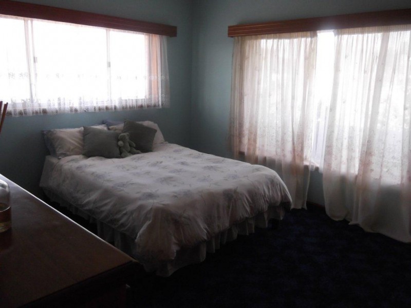 30 Golf Road, Merredin WA 6415