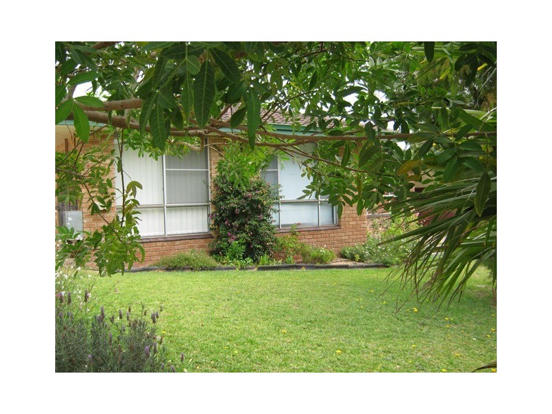 16 Crossland Street, Esperance WA 6450