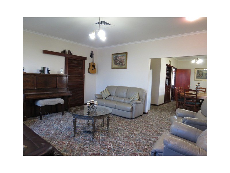 52 Yougenup Road, Gnowangerup WA 6335