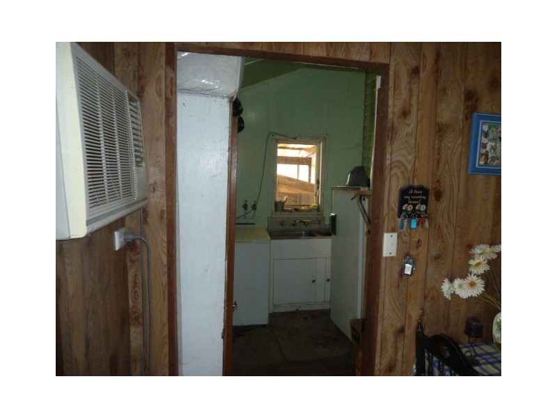 30 McLennan Street, Quairading WA 6383