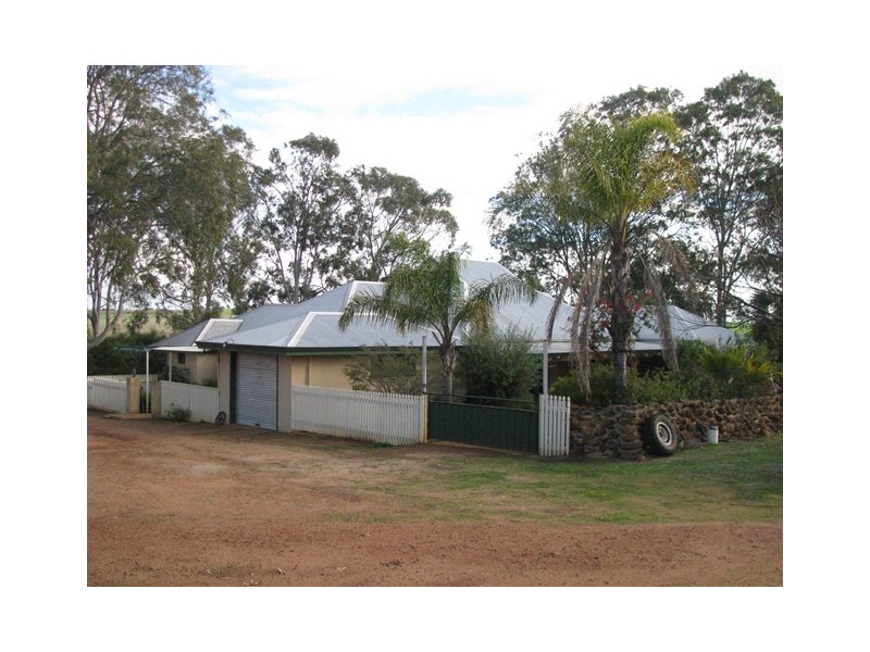 ‘Kolburn Farm’ Dandaragan Road, Dandaragan WA 6507
