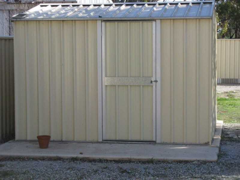 80 Gardiner Street, Moora WA 6510