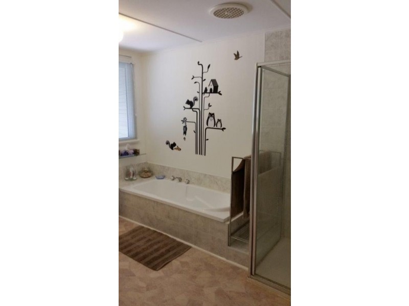 13 Yougenup Road, Gnowangerup WA 6335