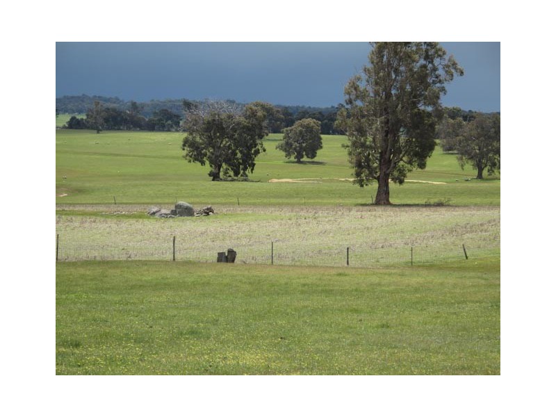 ‘Lauriedale’ Roundpool Road, Kojonup WA 6395