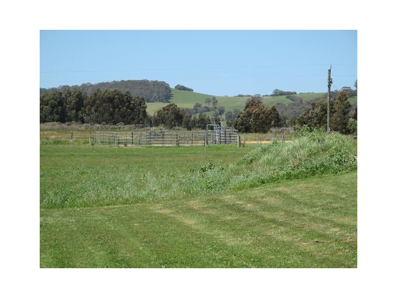 44 Matthew Road, Youngs Siding WA 6330