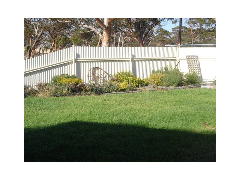 Lot 125 Hughes Road, Merredin WA 6415