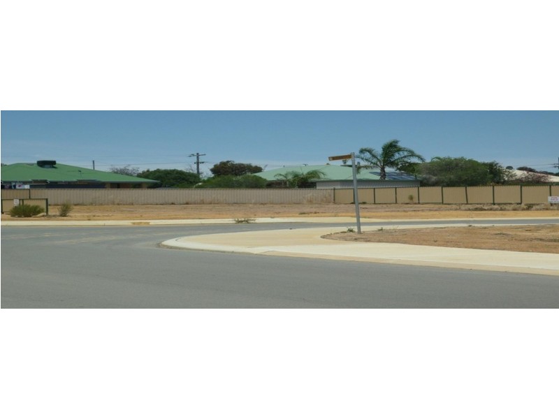 1 McGinniss Way, Merredin WA 6415