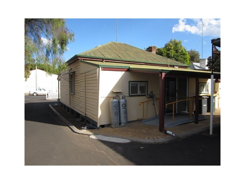 39 Bath Street, Manjimup WA 6258