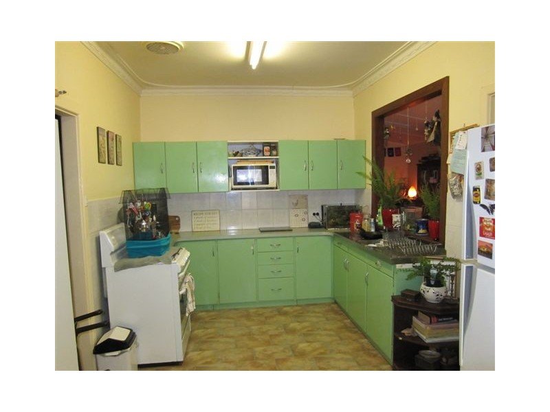 6 Rae Street, Manjimup WA 6258
