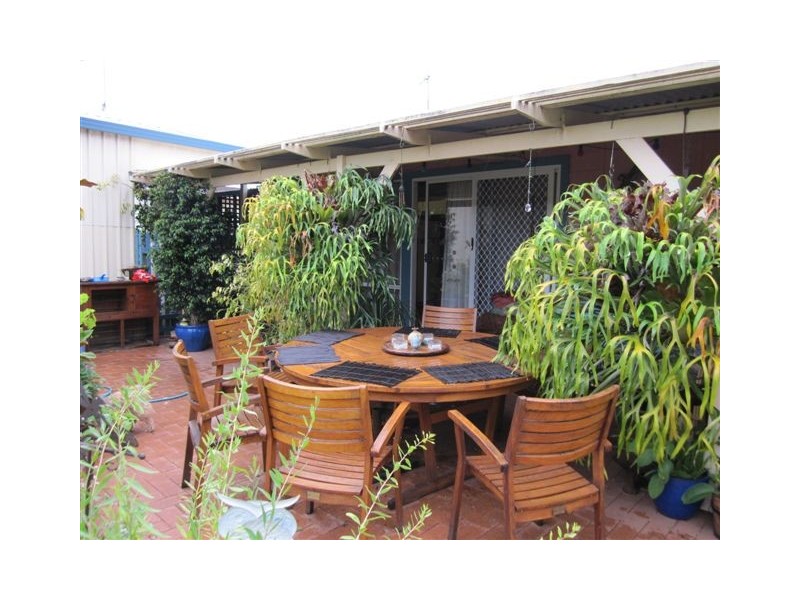 6 Rae Street, Manjimup WA 6258