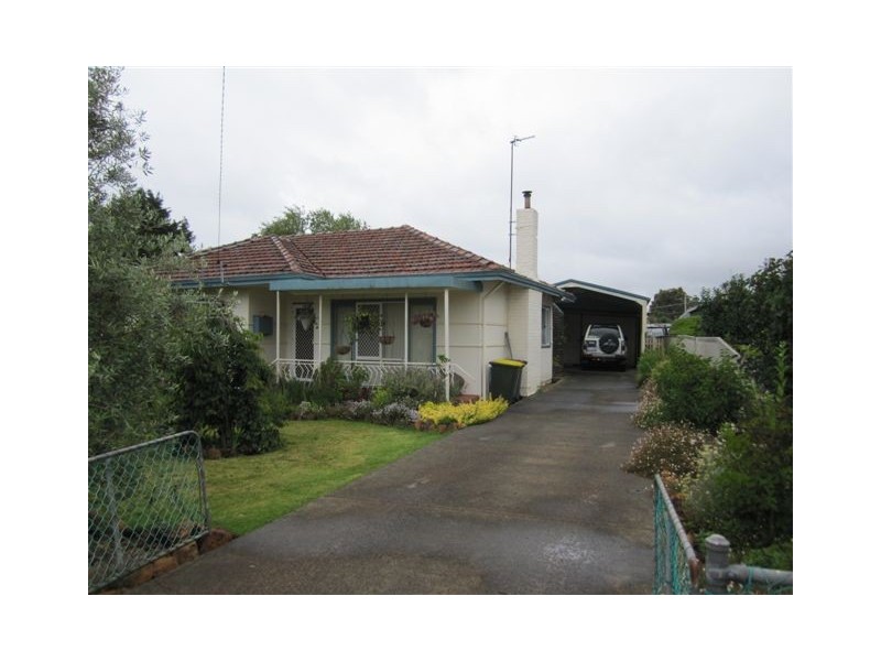 6 Rae Street, Manjimup WA 6258