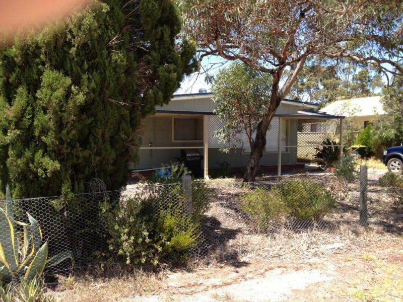 14 Lamont Street, Ongerup WA 6336