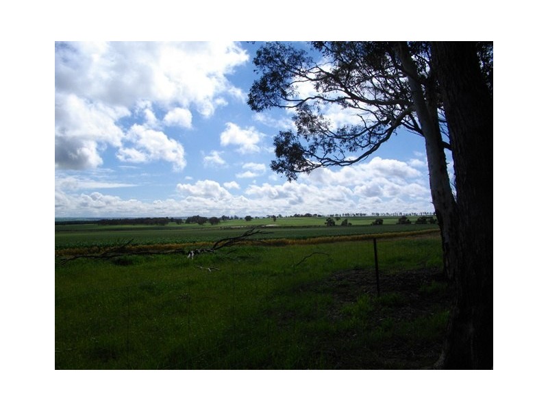 ‘Broadview Farm’ Smarts Road, Brookton WA 6306