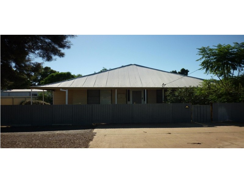 5 French Avenue, Merredin WA 6415