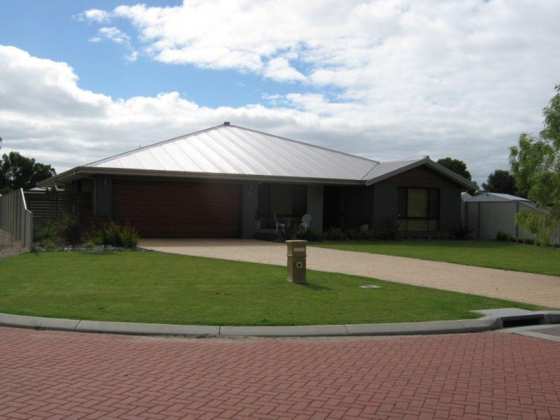 16 Sommet Street, Castletown WA 6450