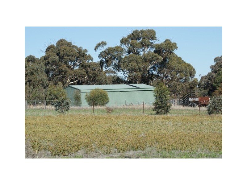 ‘Jolaw Park’ 1667 York-Willams Road, Dale WA 6304